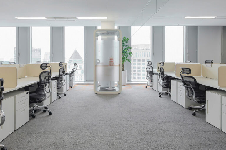 ทำไมพรมแผ่น Carpet Tiles ถึงเป็นตัวเลือกที่ดีที่สุดของพรมสำนักงาน?