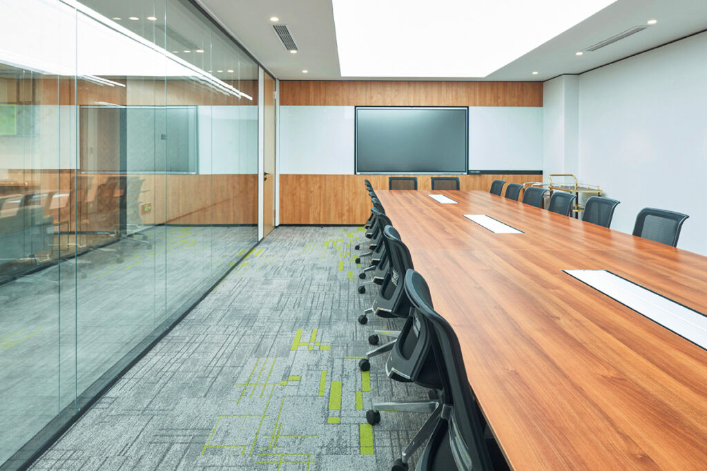 พรมสำนักงาน พรมออฟฟิศ พรมแผ่น ตกแต่งห้องประชุม